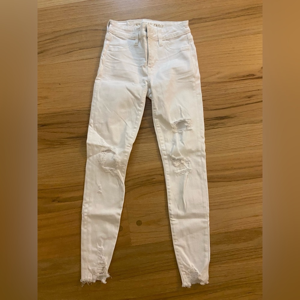 American eagle white skinny jeans